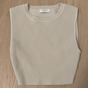 Aritzia Babaton Cream Ribbed Women's Top